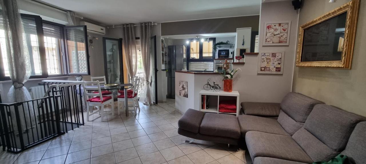 Chic & Relax Apartment Римини Экстерьер фото